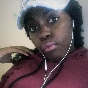 Meet your Posher, Anetra